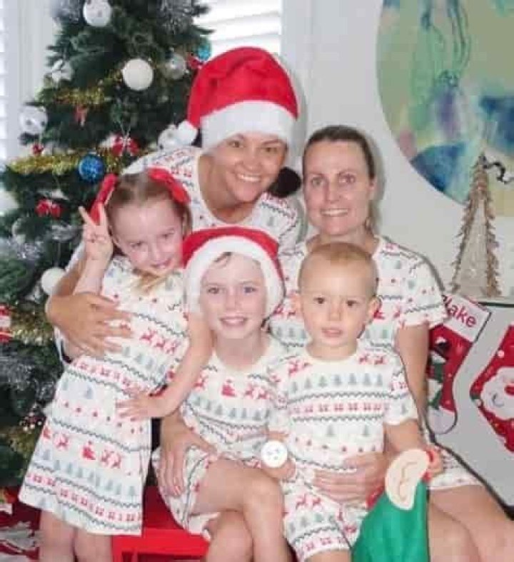 Amanda Judd and her partner, Casey Dellacqua shares three kids from their relationship.