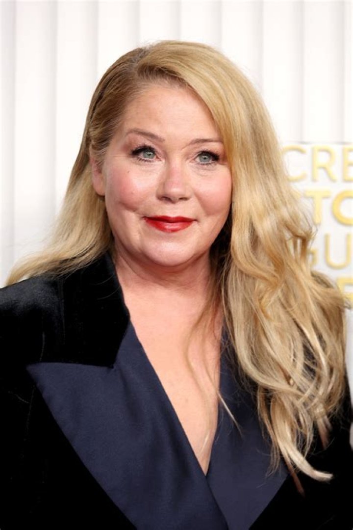 Christina Applegate photo 3