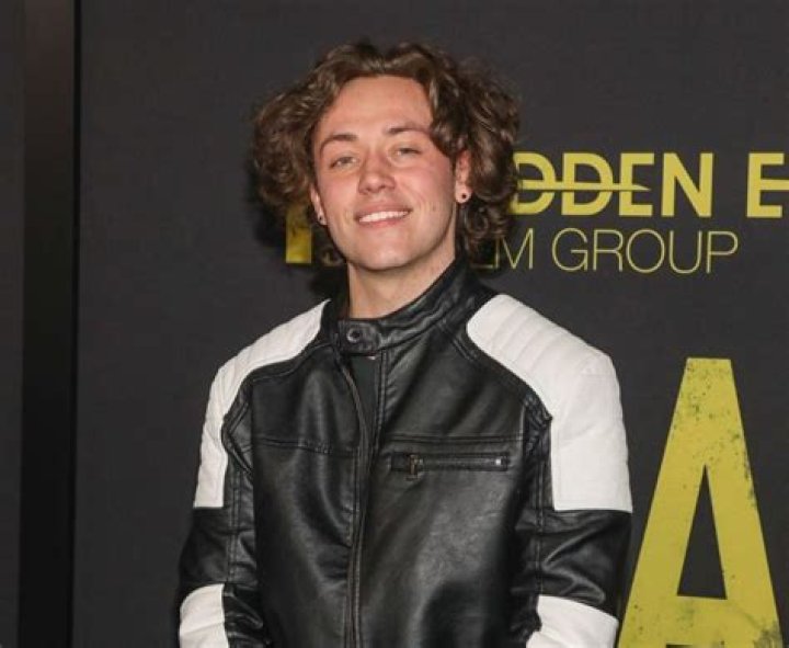 Ethan Cutkosky dead