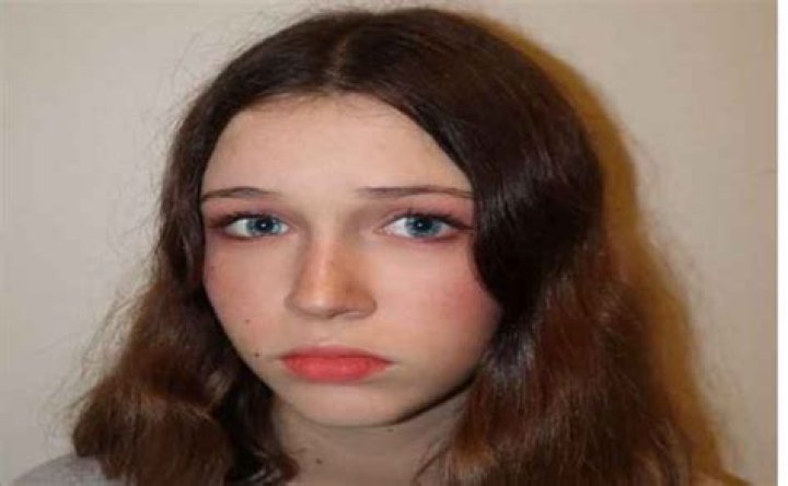 Is Tik Tok Star, Claire Drake currently dating anyone or is single?