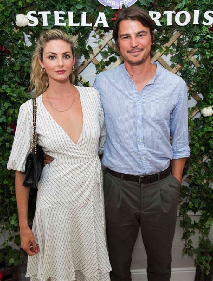 Josh Hartnett Partner, Spouse, Wife, Girlfriends & Net Worth