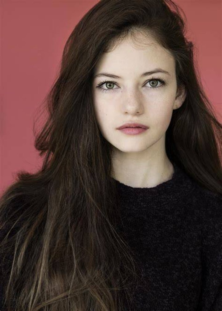 Mackenzie Foy photo 2