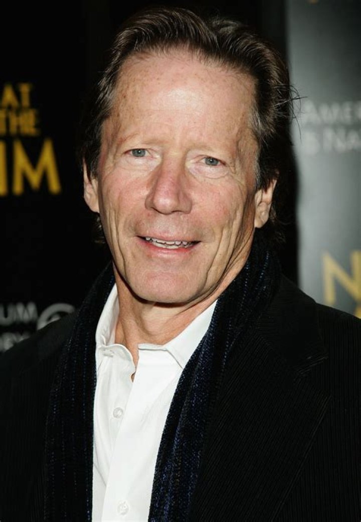 Peter Strauss photo