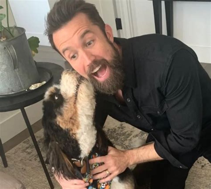 Rob McElhenney Pets - Celebrity Pets