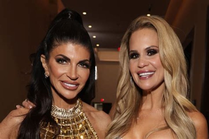 Teresa Giudice Claps Back At Jackie Goldschneider