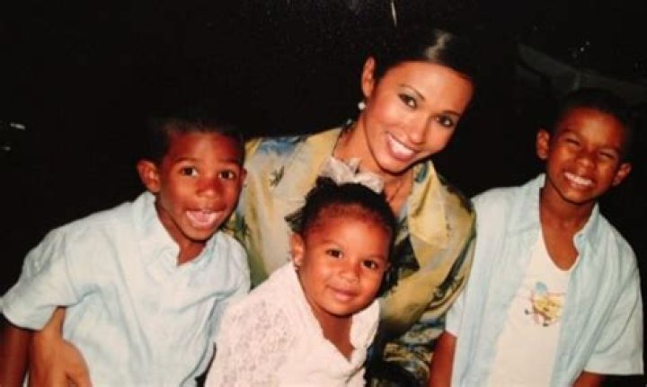 Who Is Deion Sanders Daughter? Meet Shelomi Sanders