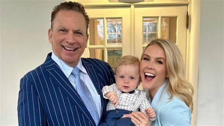 Who is the Famous American Journalist, Pat Battle Married To? Know About her Net Worth and Her Husband.