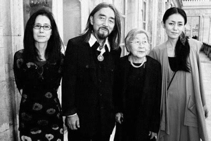 Yohji Yamamoto, Bio, Career, Married, Wife, Children, Net Worth
